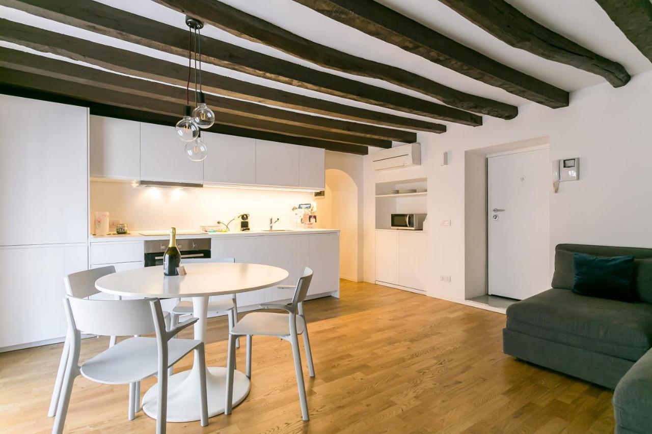 Mortara Navigli Apartments Милан Экстерьер фото