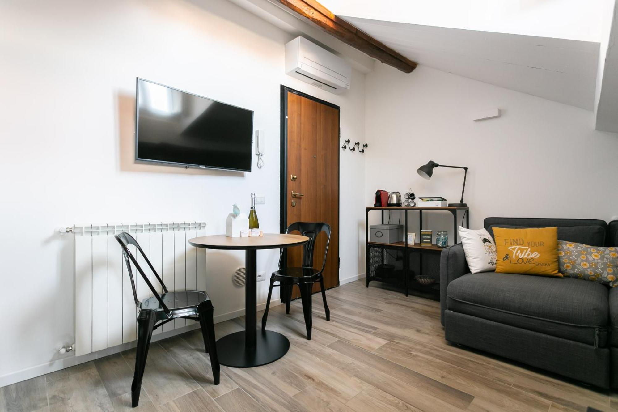 Mortara Navigli Apartments Милан Экстерьер фото